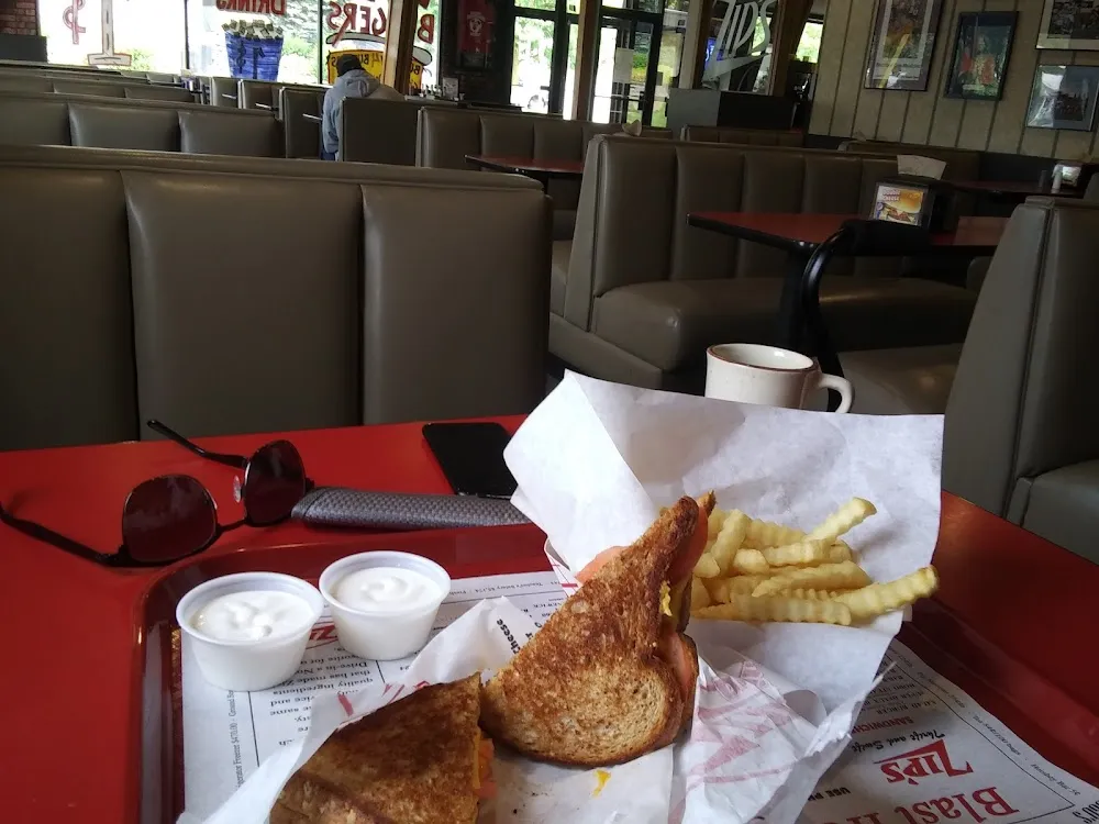 Grilled Cheese and Fries